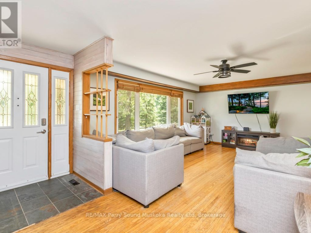 20 SANDY PLAINS ROAD, 