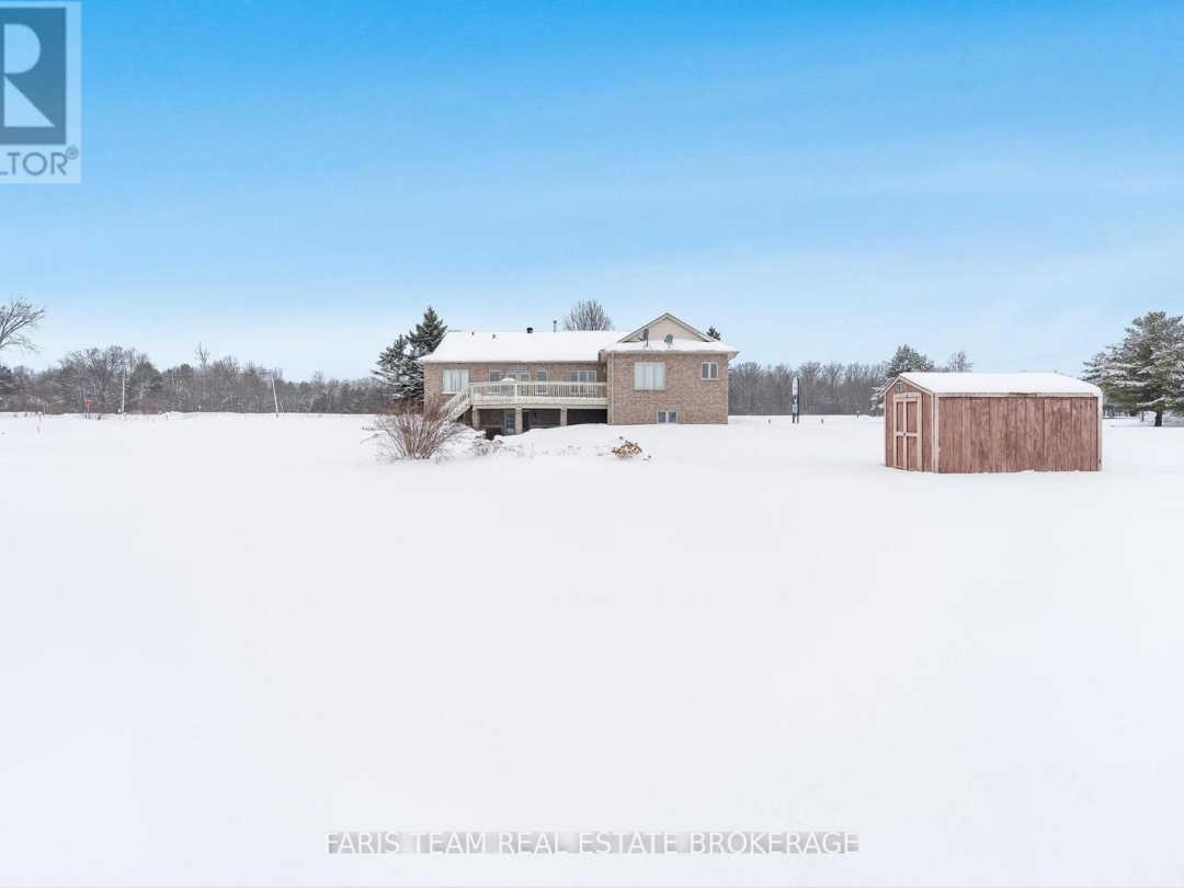 1461 UPPER BIG CHUTE ROAD, 