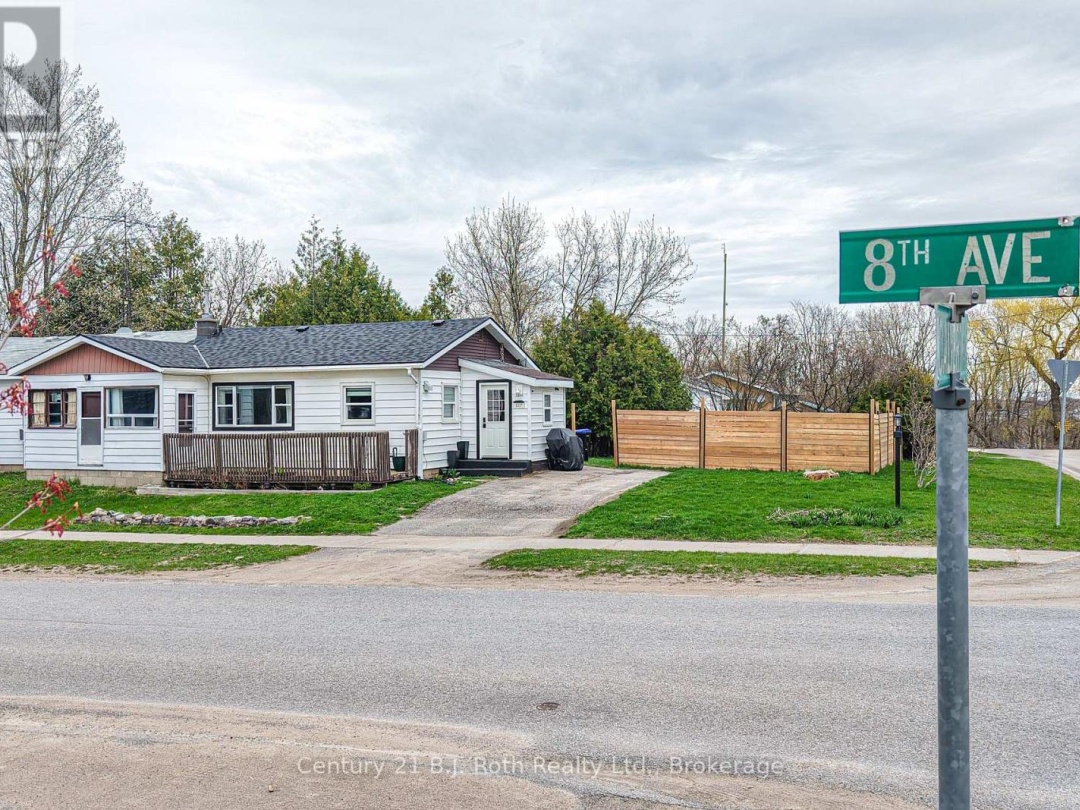 817 EIGHTH AVENUE, Tay (Port McNicoll)