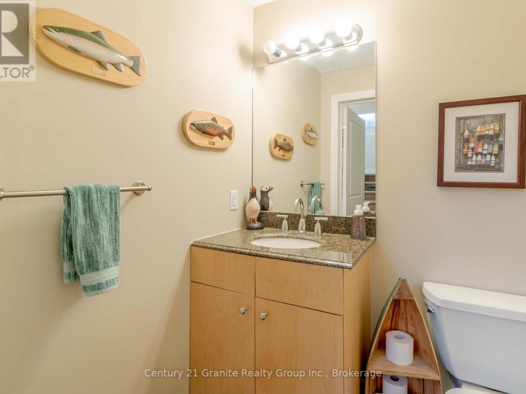 44 WEBB CIRCLE, 