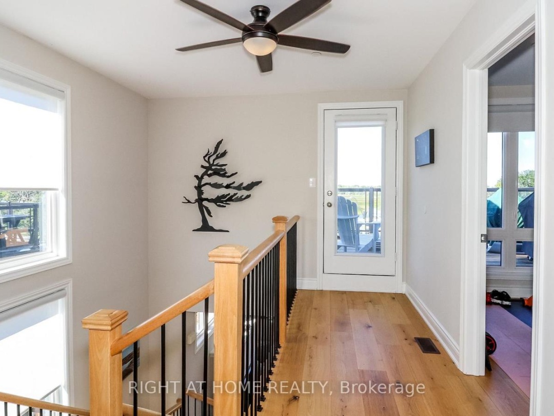 100 MARINA VILLAGE DRIVE, Georgian Bay