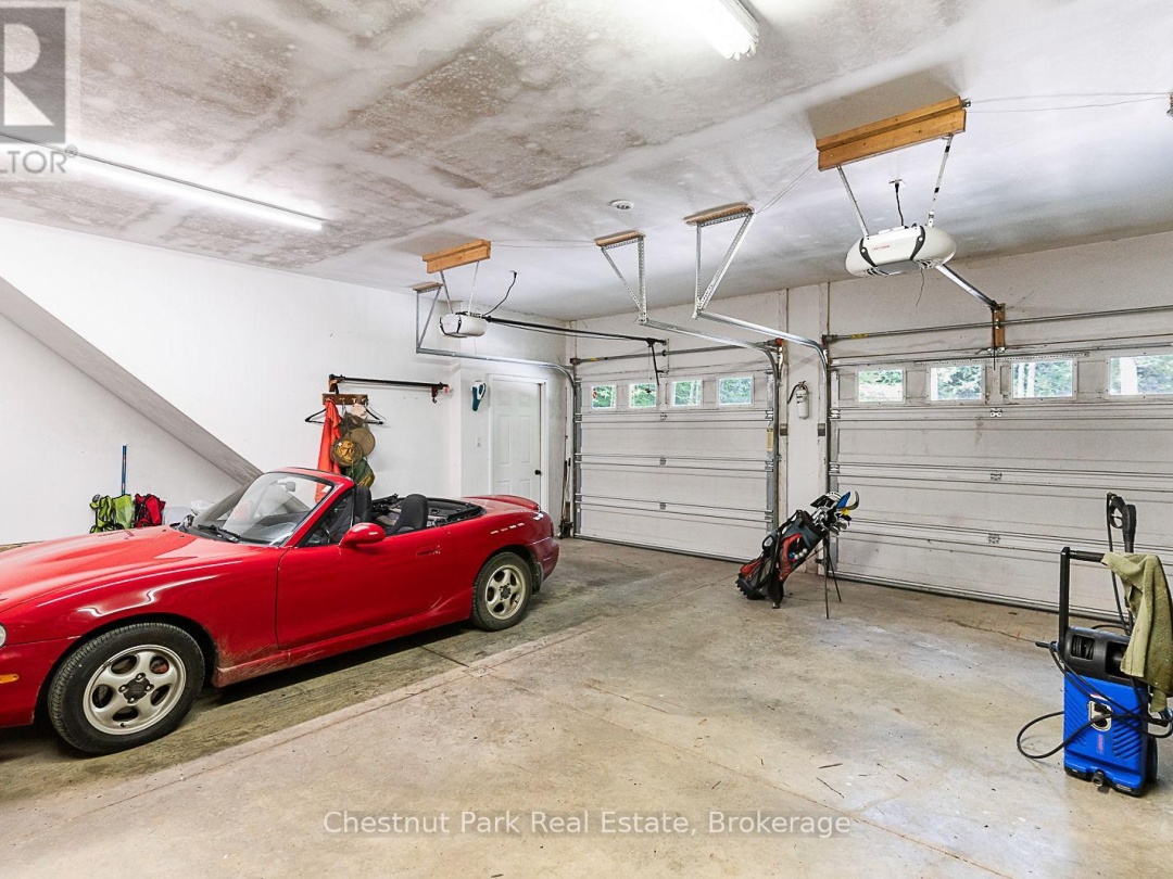 1003 ARNOTT LANE, Redstone Lake
