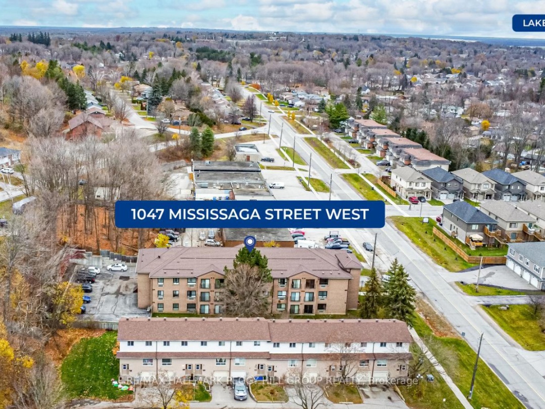 301 1047 Mississaga Street W, Orillia