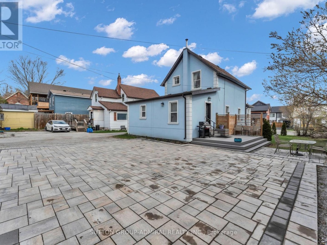 97 LACLIE STREET, Orillia