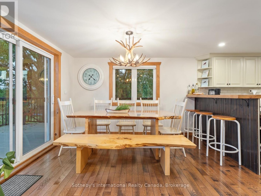 1111 MAPLEHURST DRIVE, Peninsula Lake