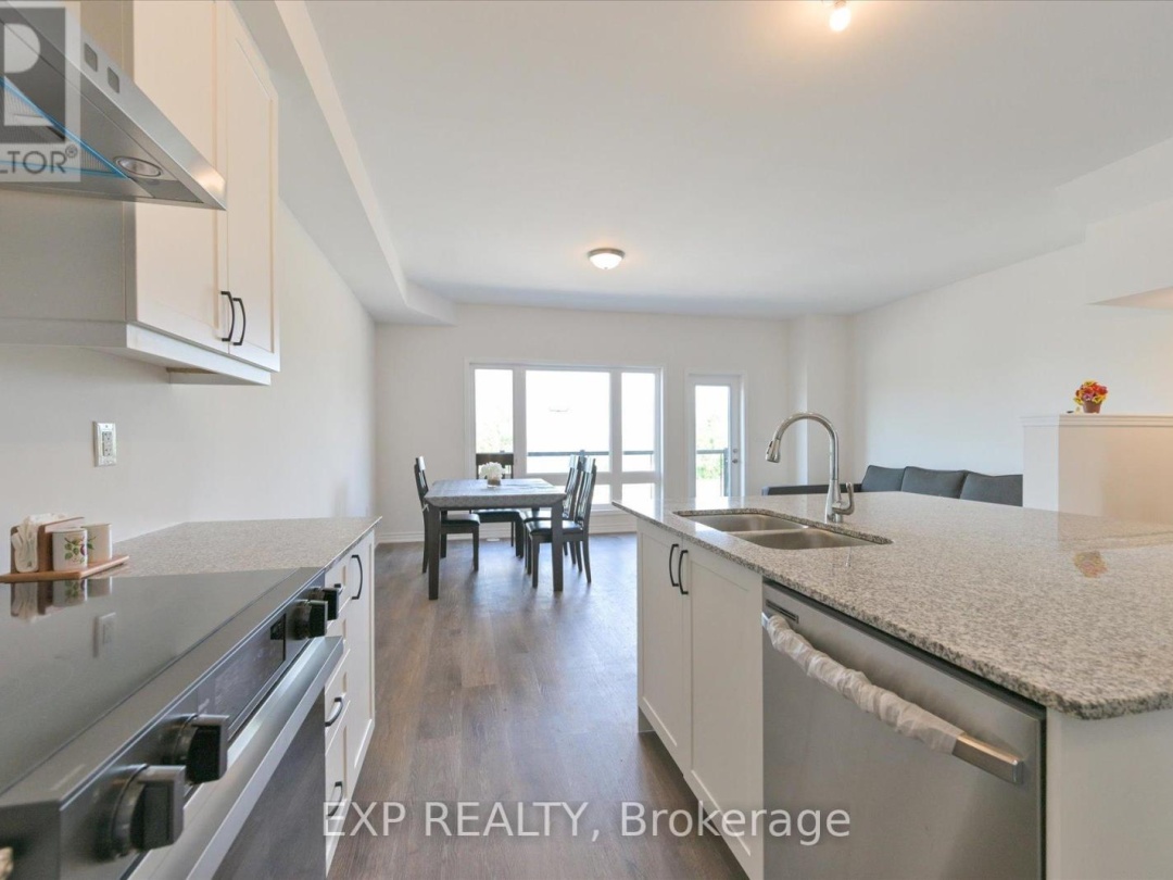 48 WYN WOOD LANE, Orillia