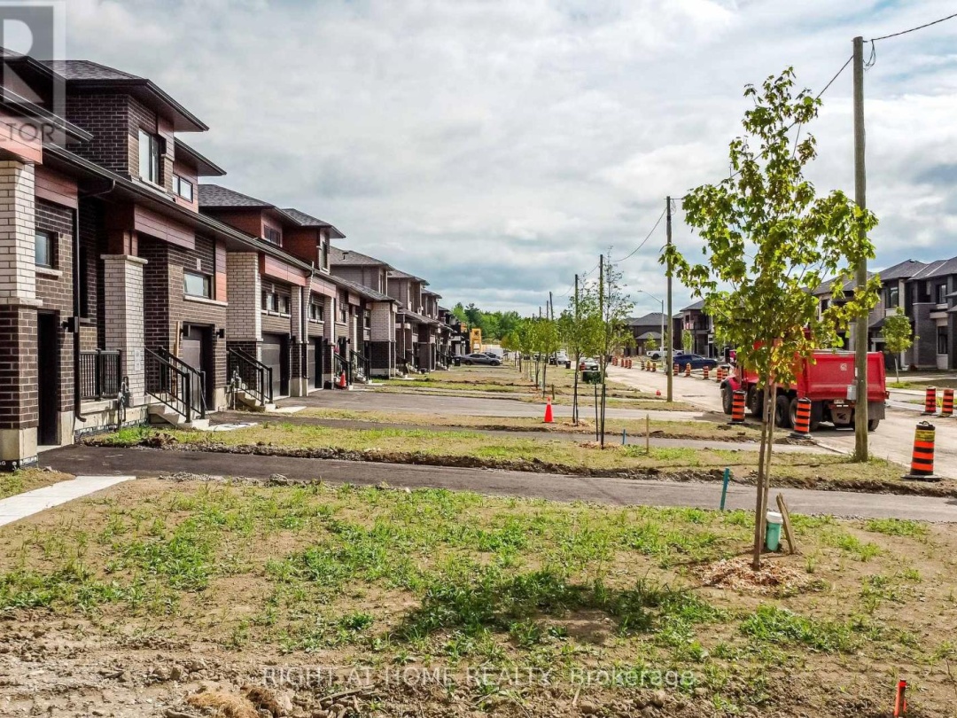 3056 SANDY ACRS AVENUE, Severn (West Shore)