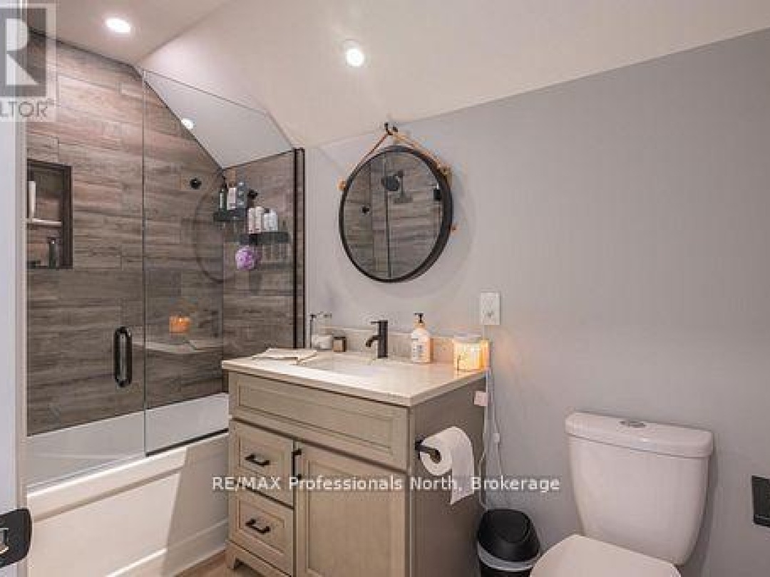 1677 HOSPITALITY ROAD, Minden Hills (Snowdon)