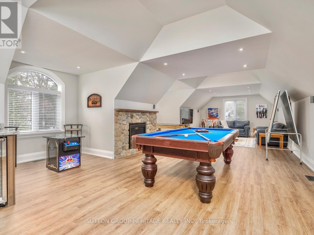 58 PIRATES GLEN DRIVE S, Pigeon Lake