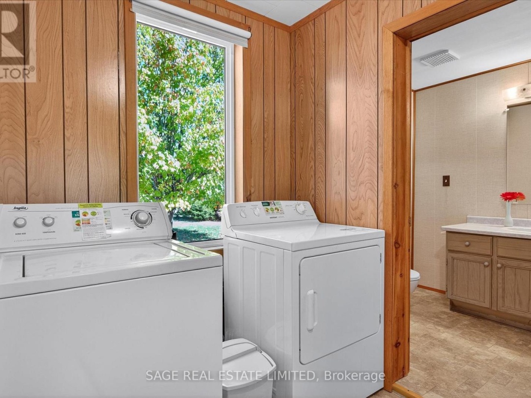 33 JOHN STREET, Kawartha Lakes (Bobcaygeon)