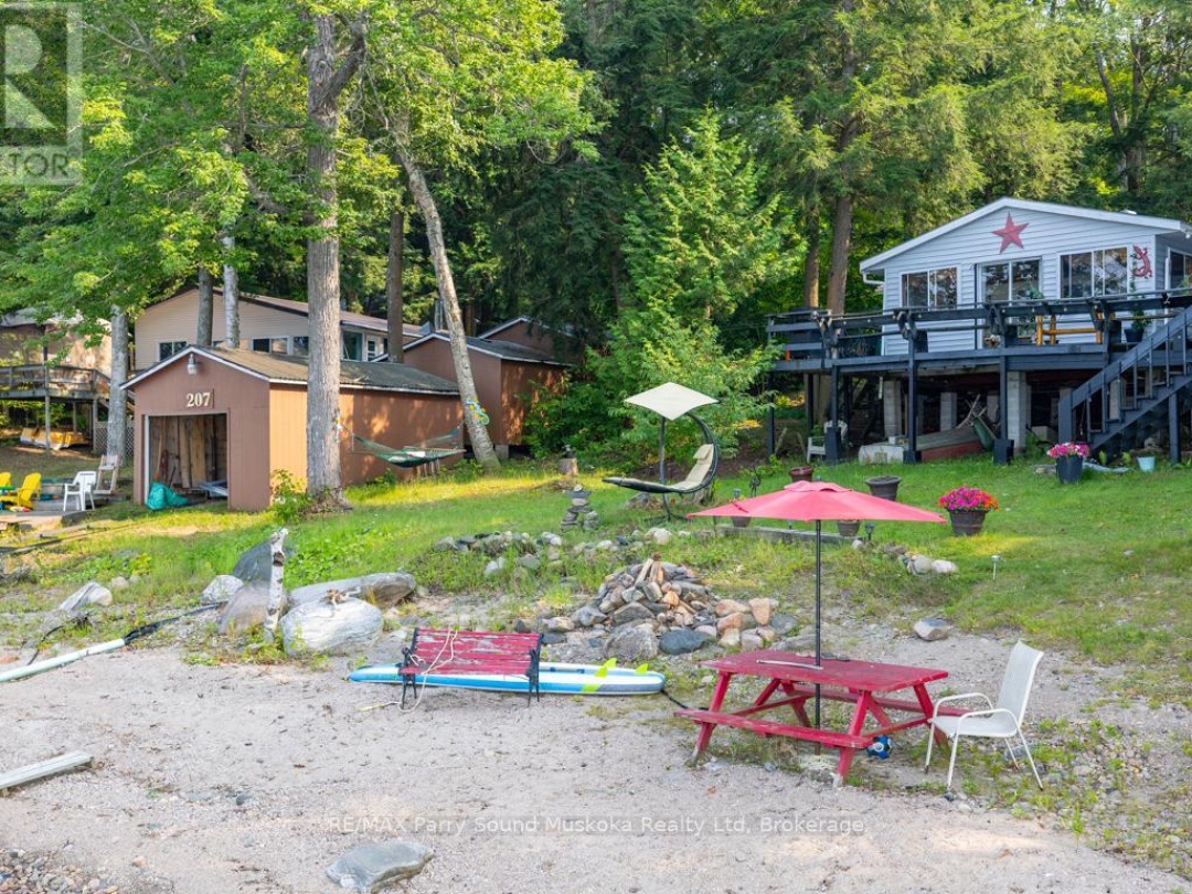 LOT 206 - 808 PARADISE LANE E, 