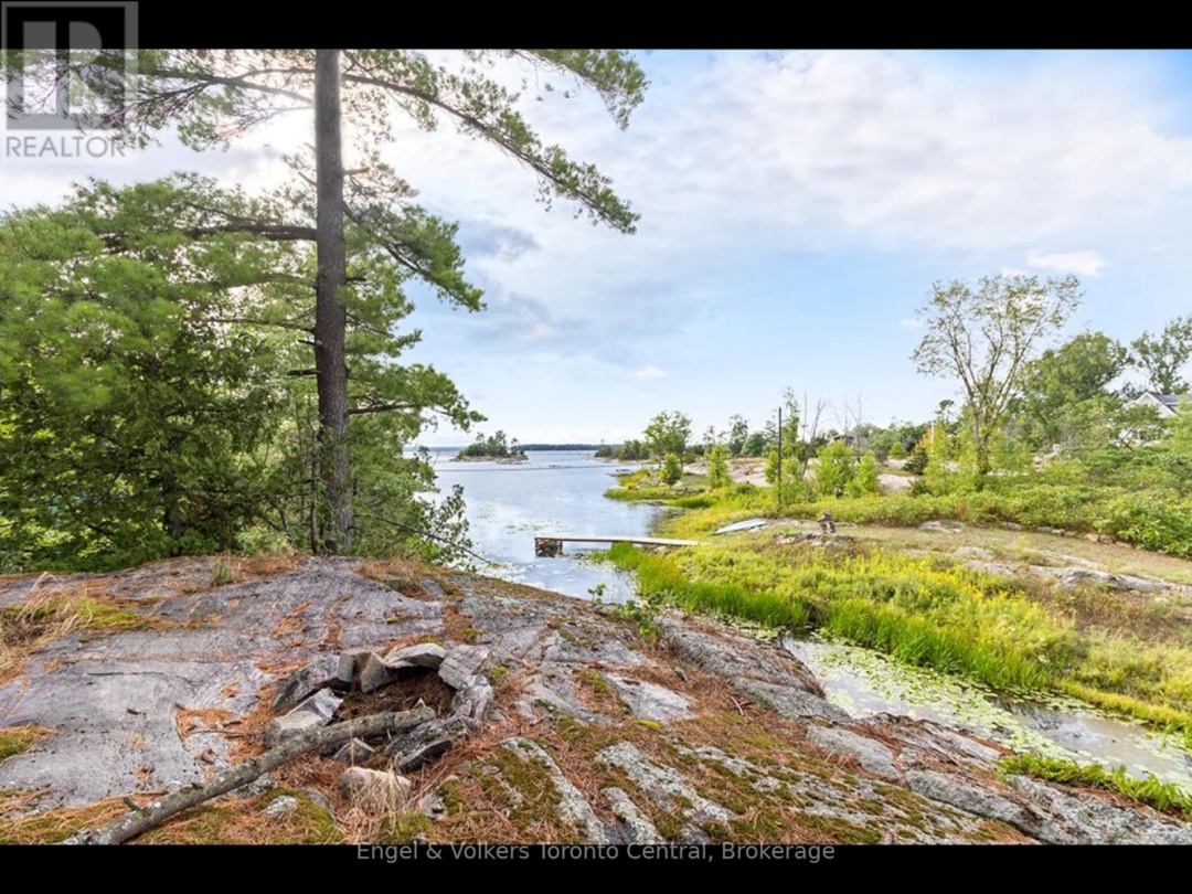 9 OSPREY WAY, Georgian Bay