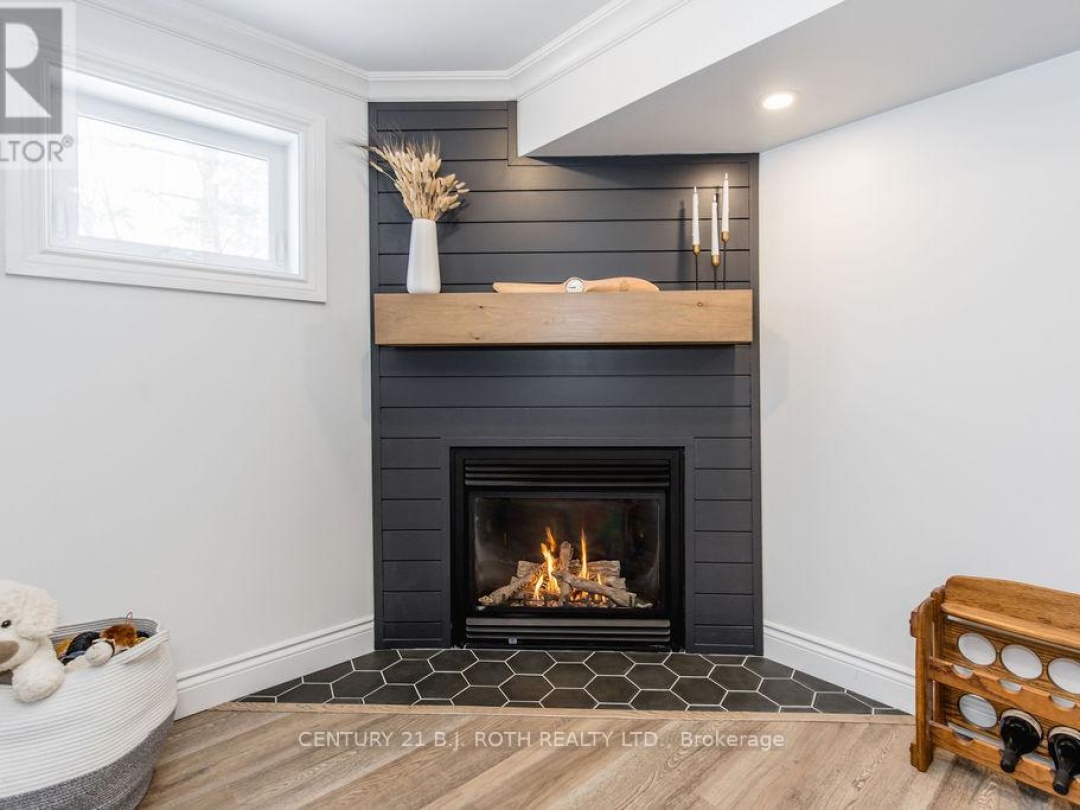 15 SUGARBUSH ROAD, Oro-Medonte (Sugarbush)