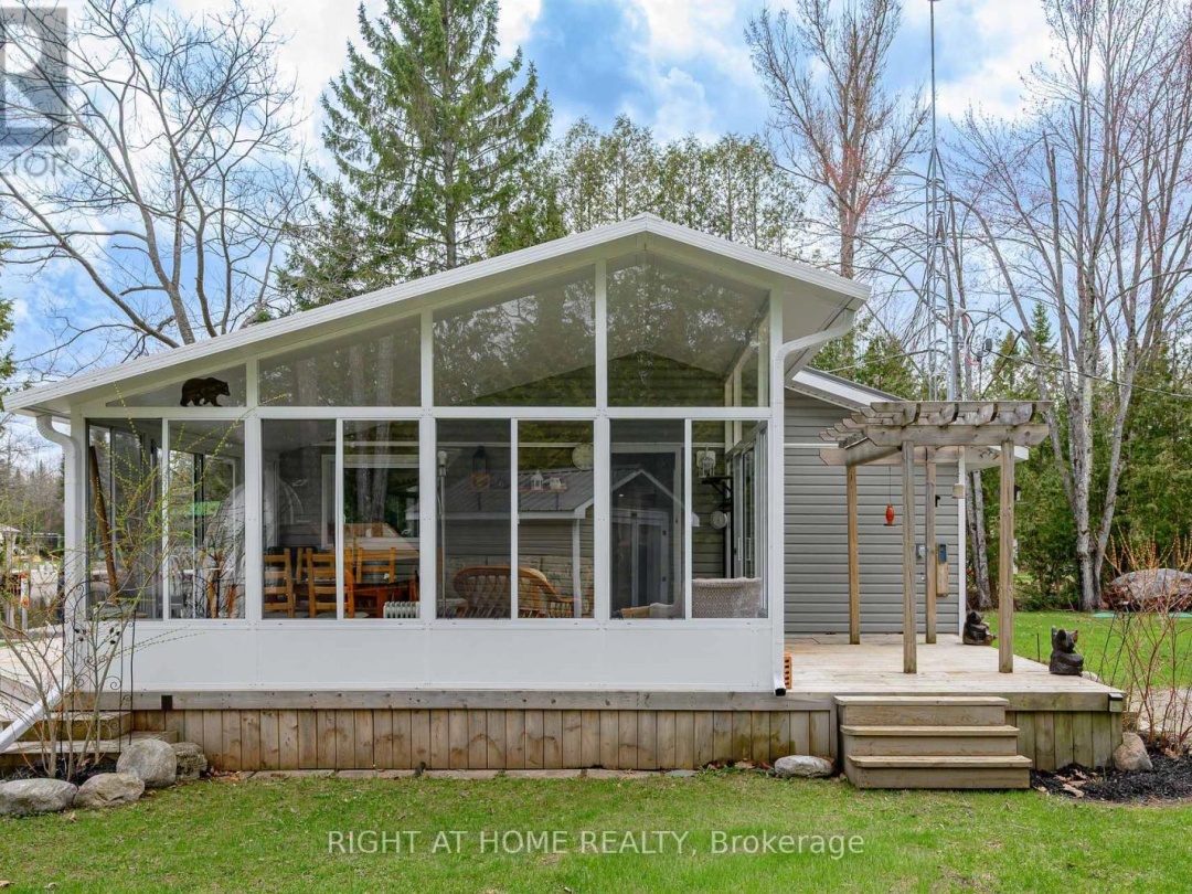 369 SOUTHAM DRIVE, Burnt River