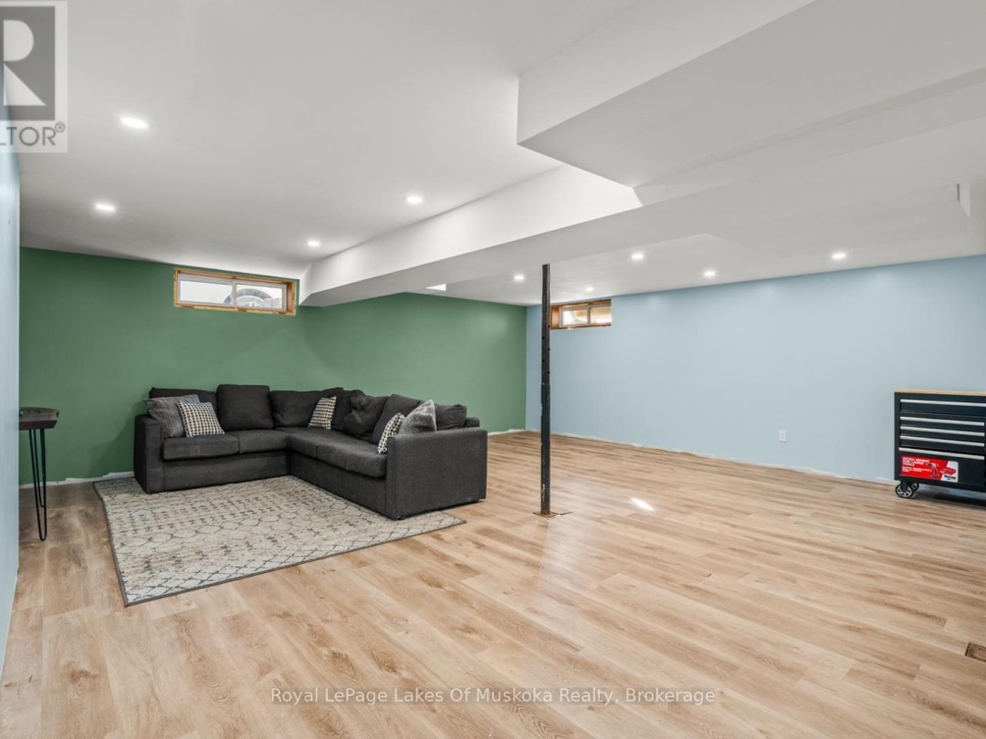 30 KITCHEN ROAD S, Huntsville (Chaffey)