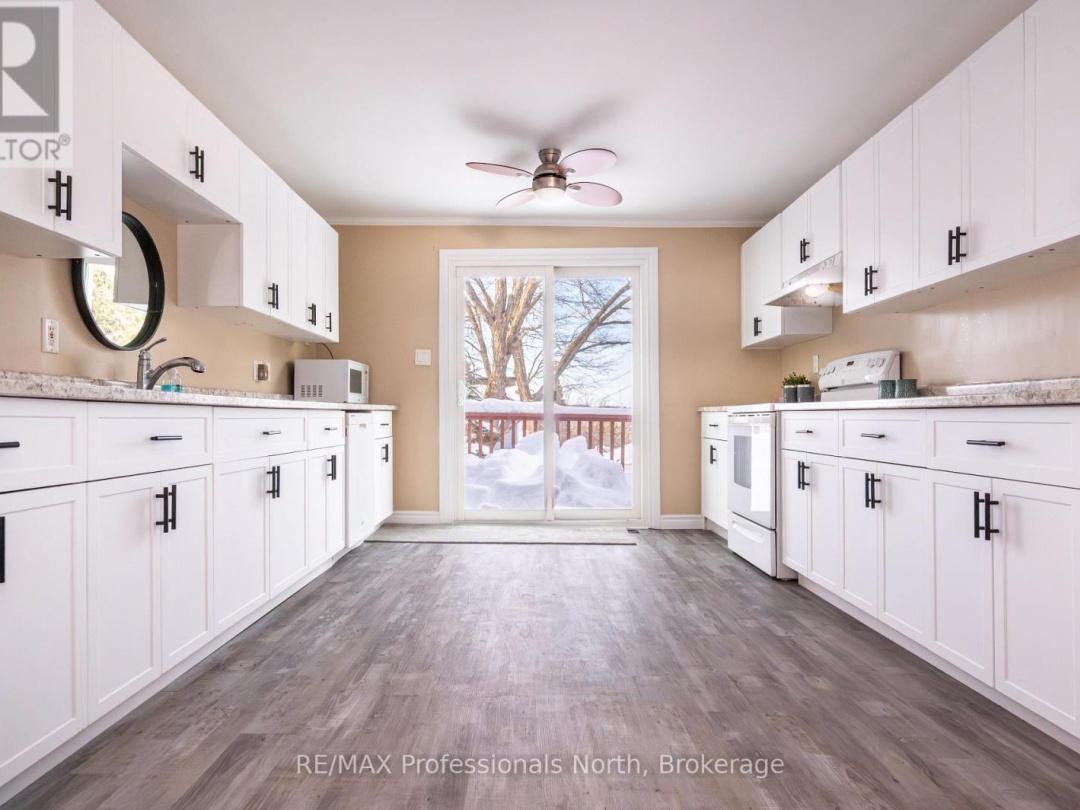 10 FLORENCE STREET W, Huntsville (Chaffey)