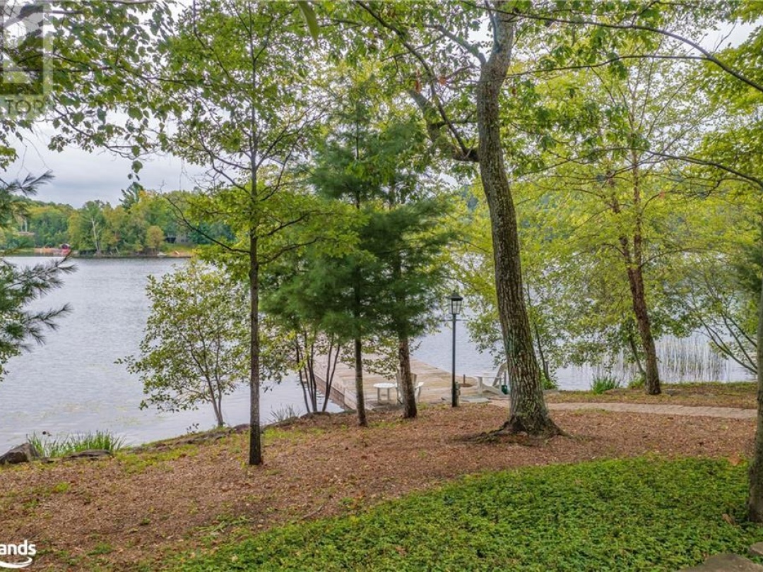 1061 Wallington Lane Unit# 2, Lake Of Bays