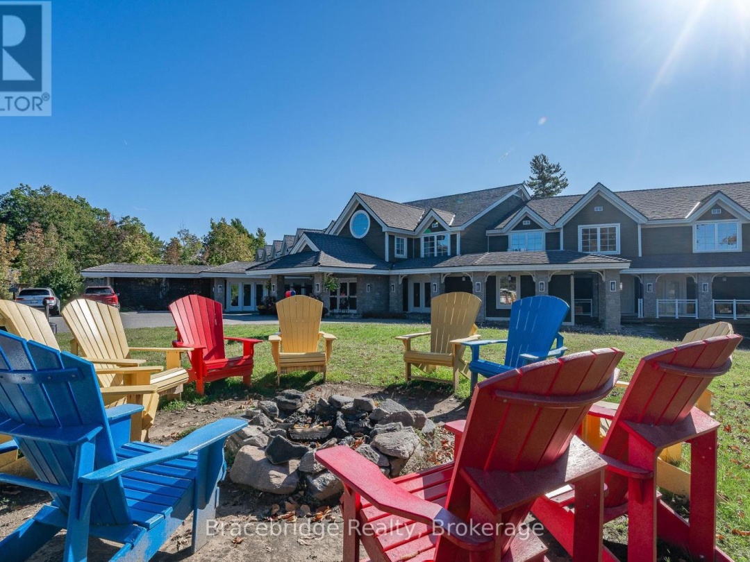 G103 D1 1869 Muskoka 118 Highway W, 