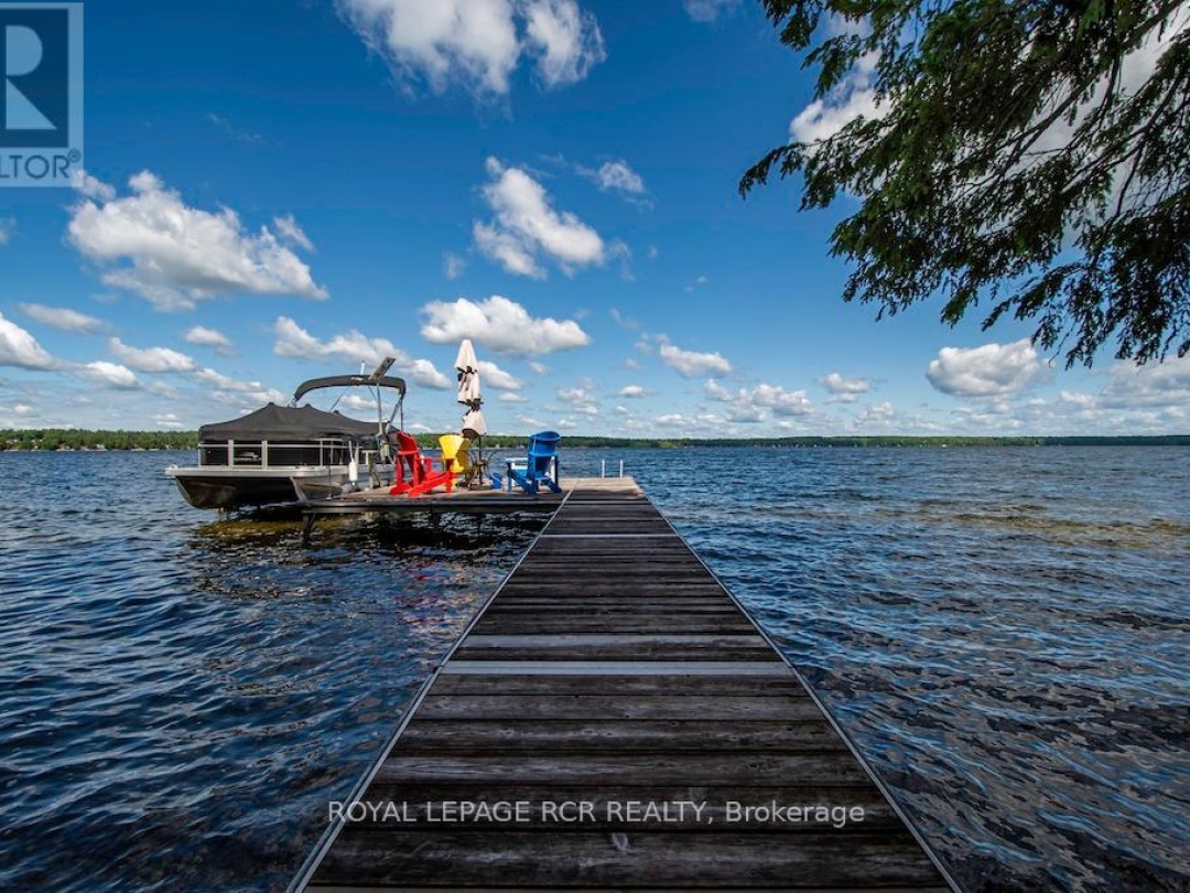 20 Birch Glen Drive, Four Mile Lake