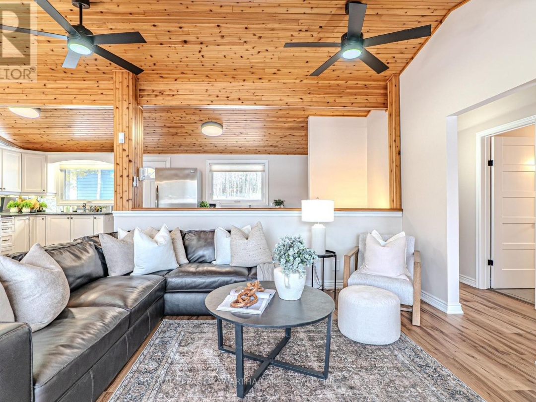 147 LIGHTNING POINT ROAD, Balsam Lake