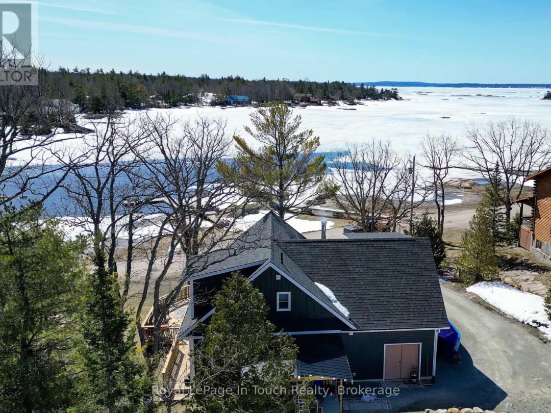 26 MACEY BAY ROAD, 