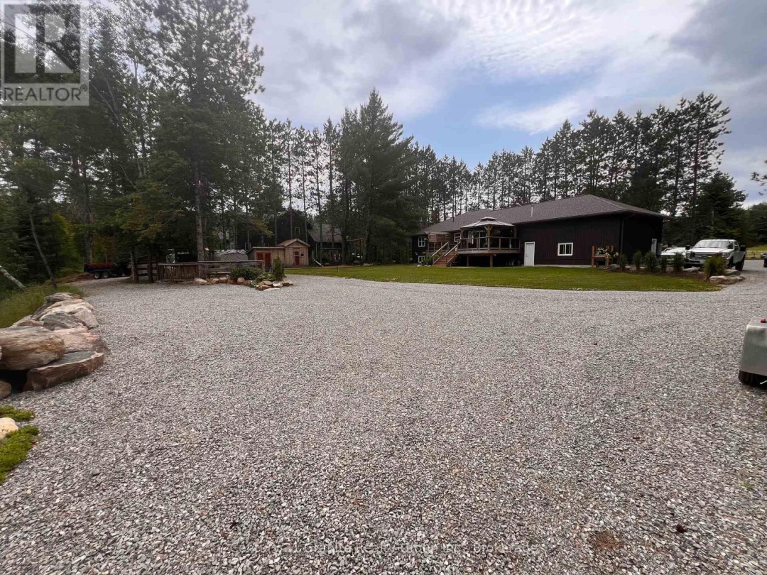 460 BOBCAYGEON ROAD, 