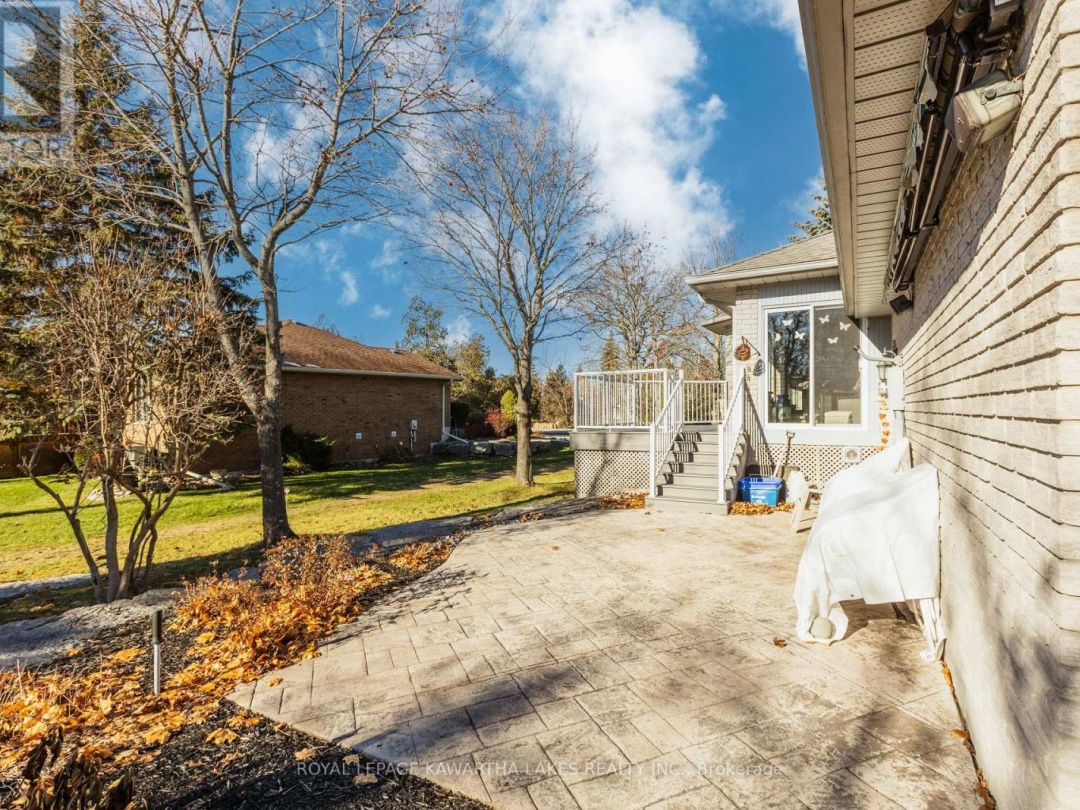 83 NAVIGATORS TRAIL, Kawartha Lakes (Bobcaygeon)