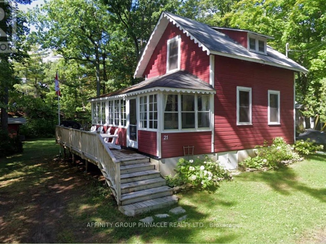 21 THIRD STREET, Sturgeon Lake
