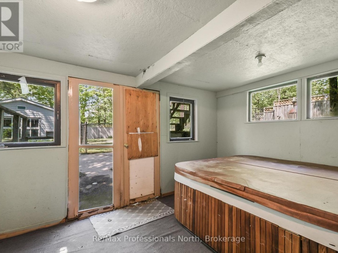 110 FRASER STREET, Gravenhurst (Muskoka (S))