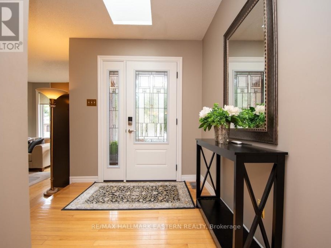38 PATRICIA PLACE, Kawartha Lakes (Bobcaygeon)