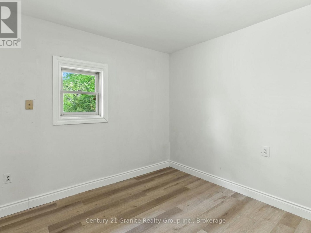 1630 KASHAGAWIGAMOG LAKE ROAD, Minden Hills (Minden)