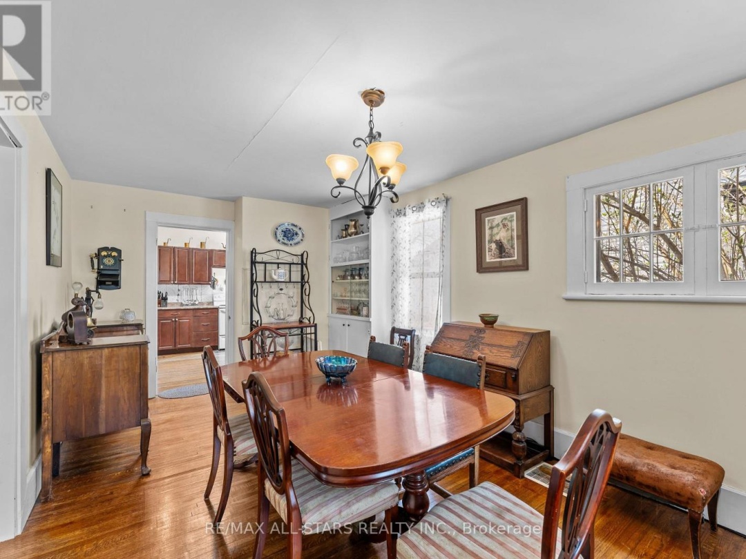 39 FRANCIS STREET W, Kawartha Lakes (Fenelon Falls)