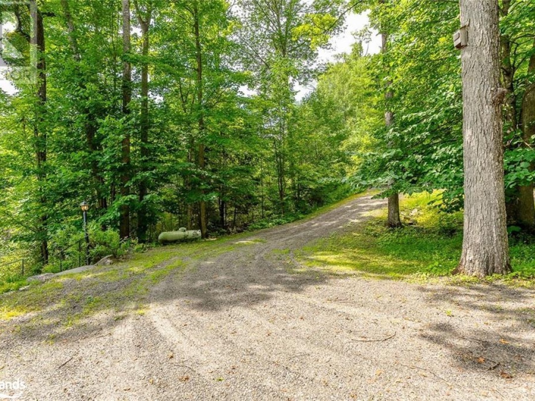 1069 Major Trail, Miskwabi Lake