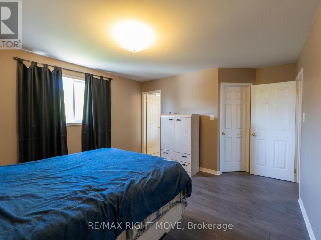 147 JULIA CRESCENT, 