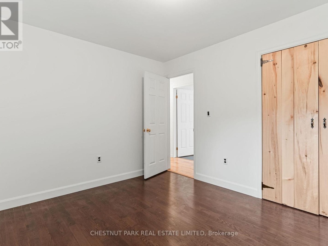 4135 KENNISIS LAKE ROAD, 