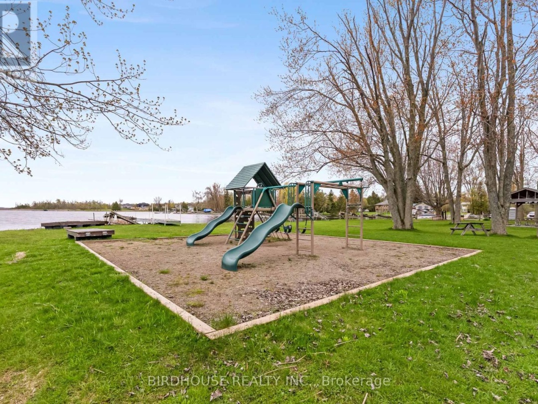 259 GEORGE DRIVE, Pigeon Lake