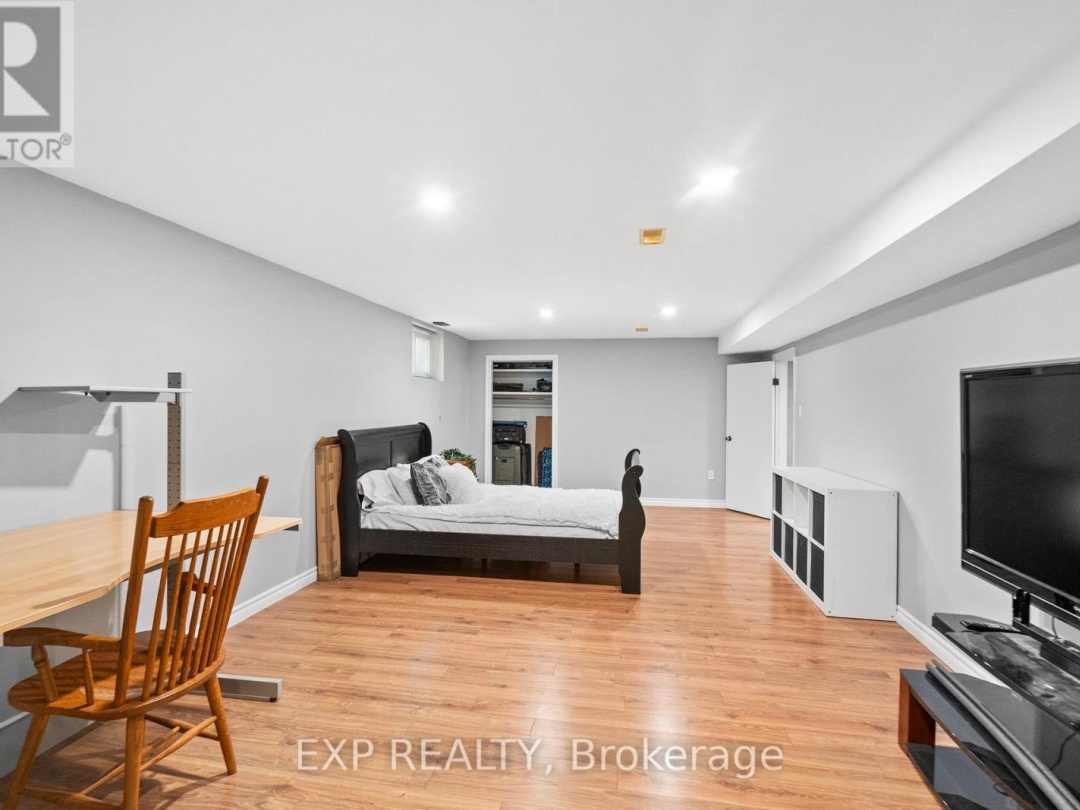 386 MAY STREET, Brock (Beaverton)