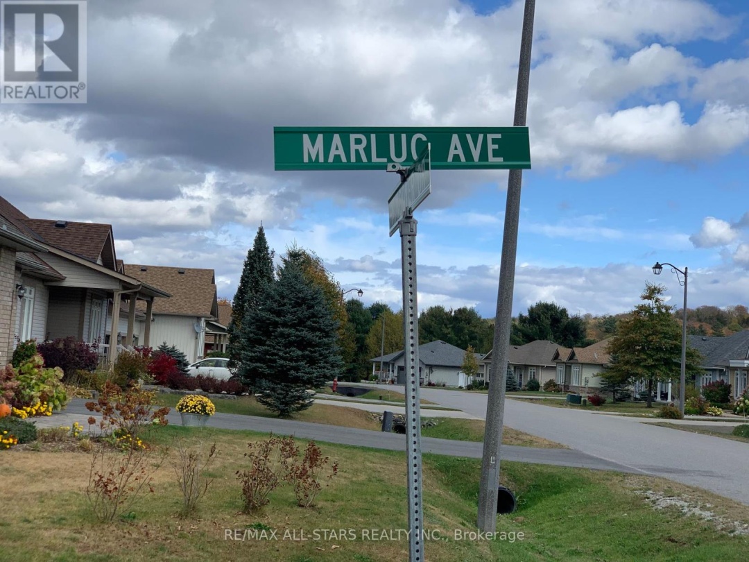 61 Marluc Ave, Minden Hills