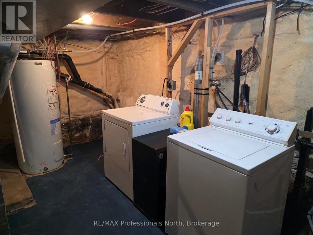 26 KITCHEN ROAD S, Huntsville (Chaffey)