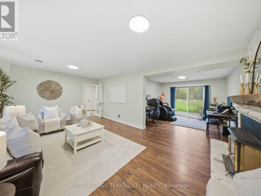 119 FARMSTEAD ROAD, Kawartha Lakes (Mariposa)