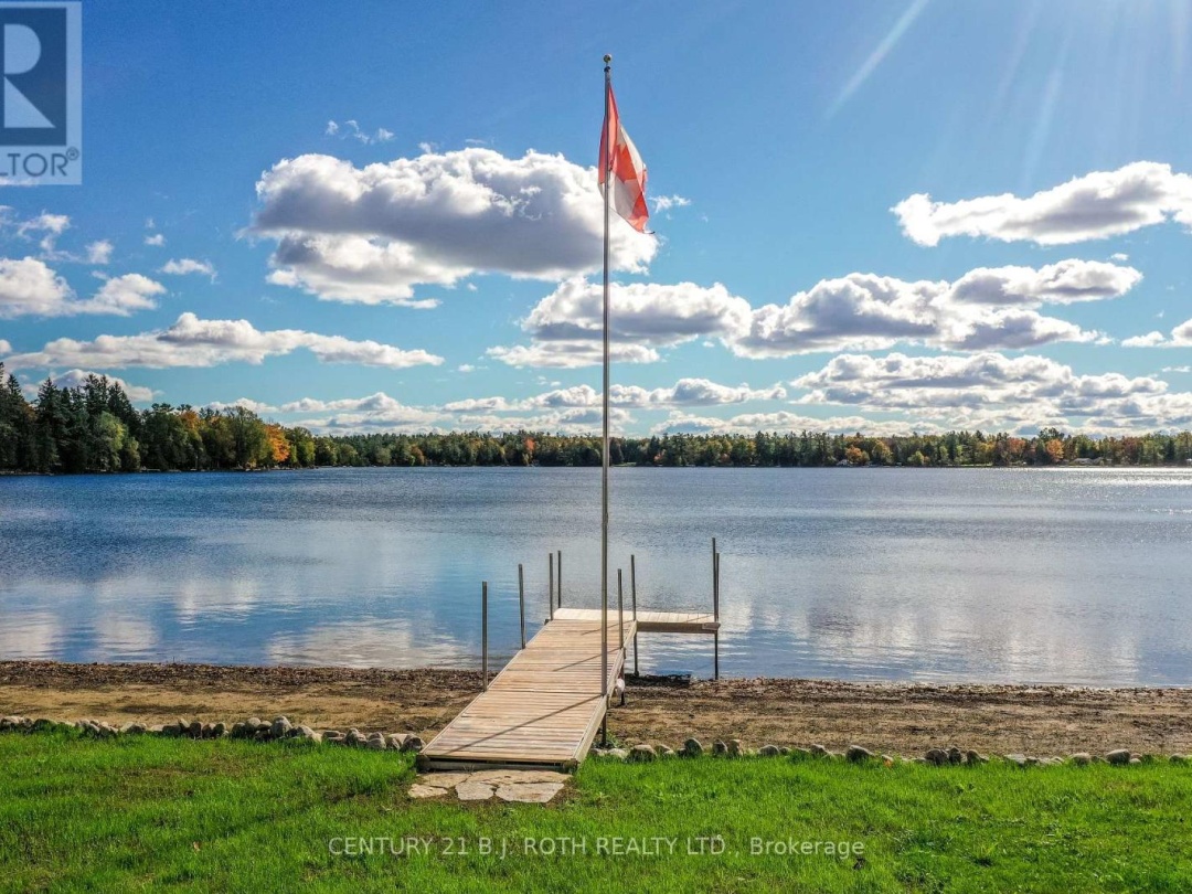 3371 LAKE ST. GEORGE BOULEVARD, Lake St George