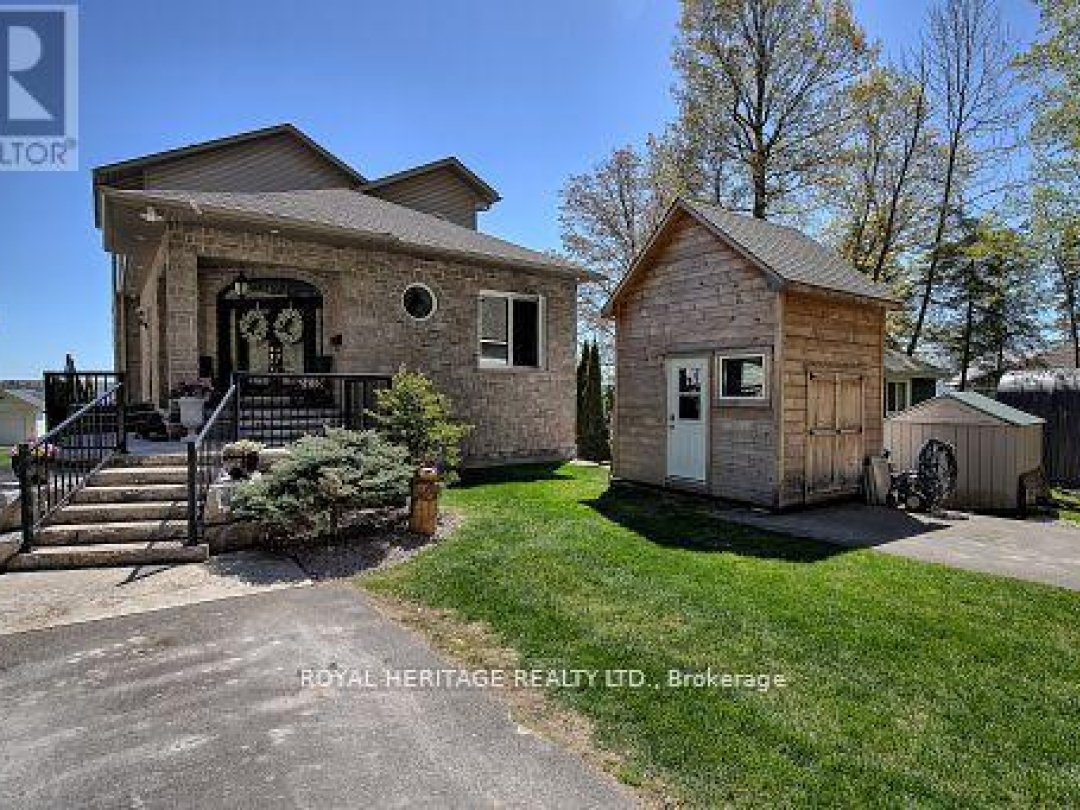 34 HILLS ROAD, Pigeon Lake