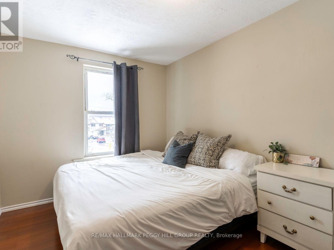 408 REGENT STREET, Orillia