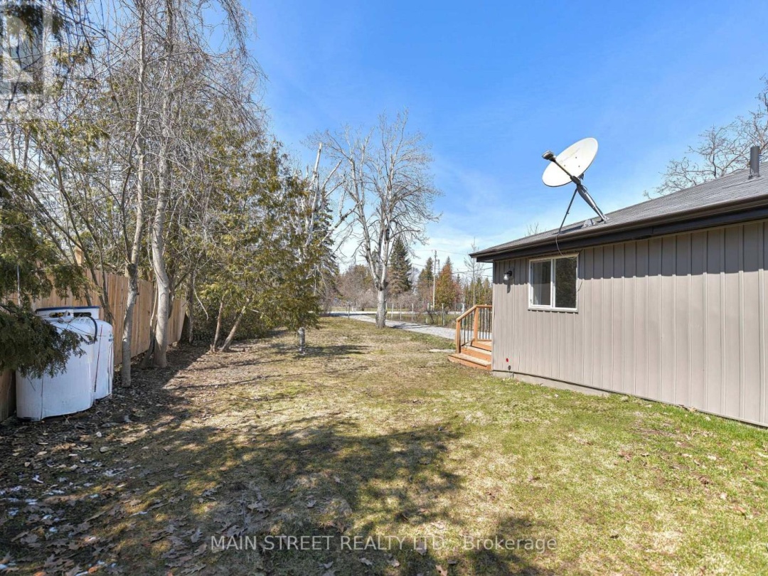 1079 SYLVAN  GLEN DRIVE, Dalrymple Lake