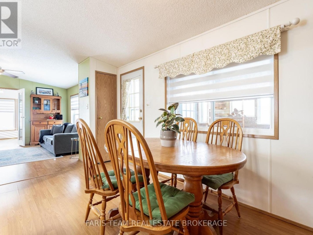 1407 FOX ROAD, Severn