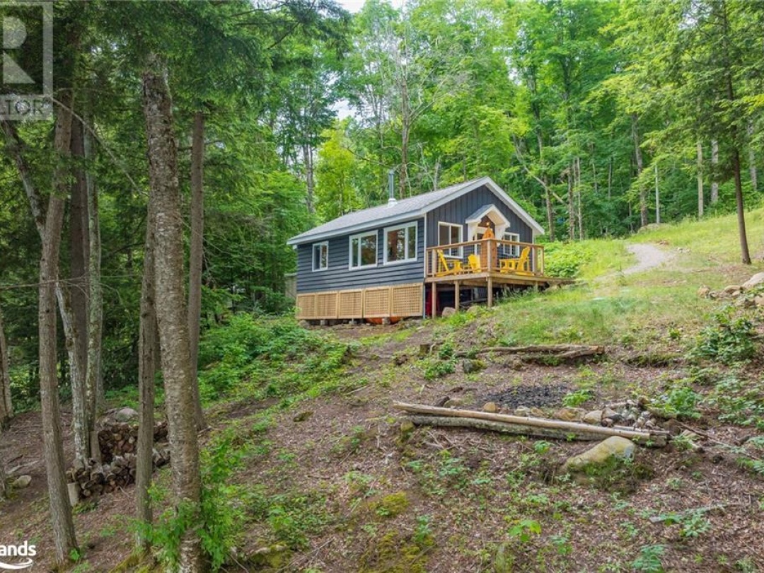 1453 Tock Lane, Otter Lake