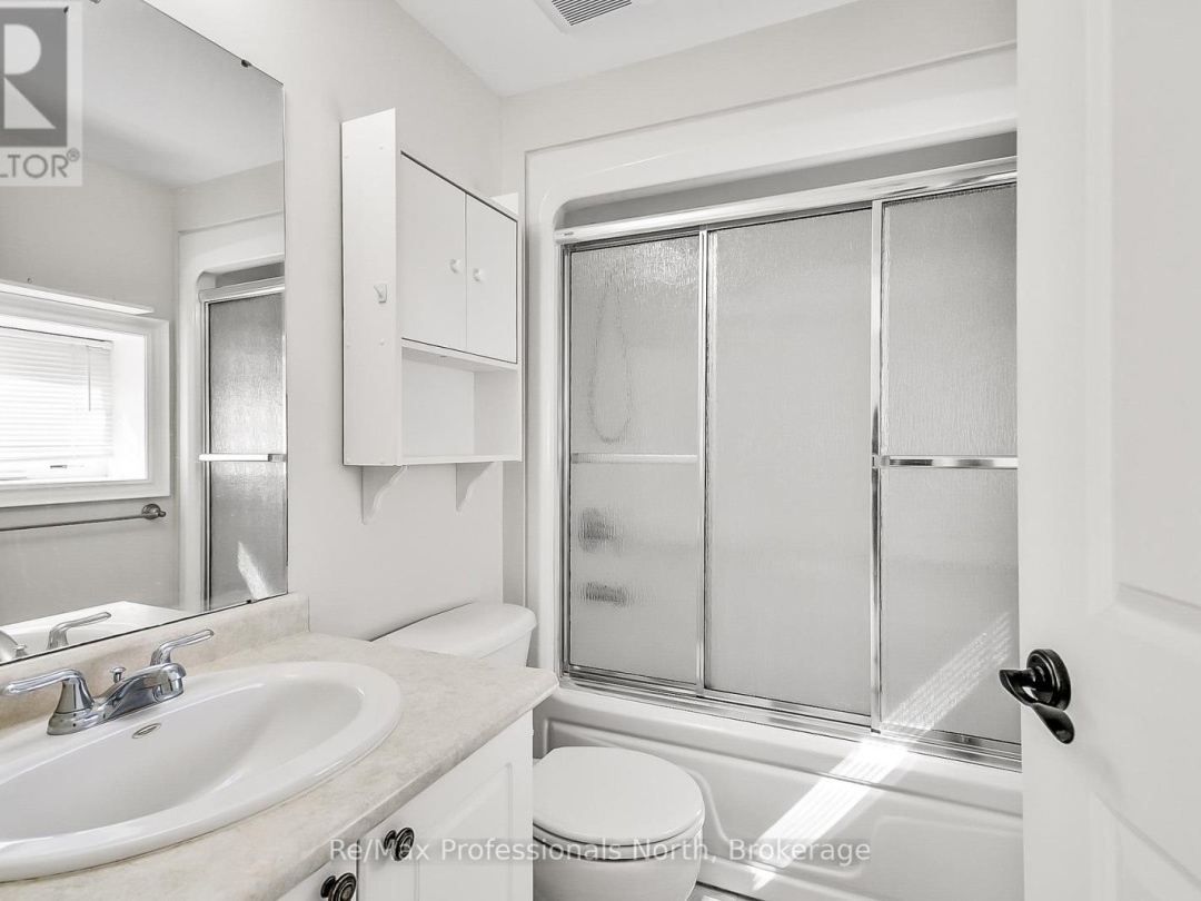 108 - 391 JAMES STREET W, 