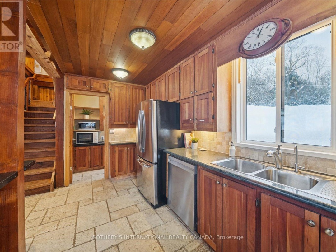 1307 WATTS ROAD, Little Kennisis Lake