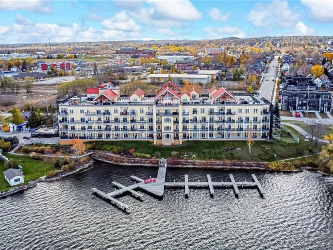 140 CEDAR ISLAND Road Unit# 401, 