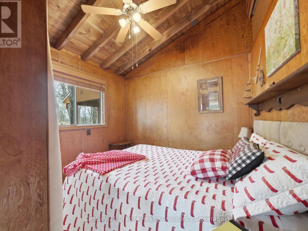 1081 CINNAMON LANE, Sharon Lake